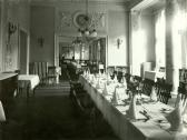 Im Speisesaal, um 1912 - Oesterreich - alte historische Fotos Ansichten Bilder Aufnahmen Ansichtskarten 