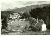 Der Kurpark und die Kapelle von 1897 - Europa - alte historische Fotos Ansichten Bilder Aufnahmen Ansichtskarten 