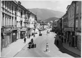 Hauptplatz, fertige neue Fahrbahn - alte historische Fotos Ansichten Bilder Aufnahmen Ansichtskarten 