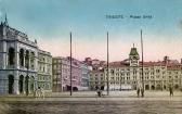 Triest, Piazza Unita mit Rathaus - Friaul Julisch Venetien - alte historische Fotos Ansichten Bilder Aufnahmen Ansichtskarten 