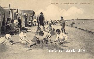 Grado, Strandleben - alte historische Fotos Ansichten Bilder Aufnahmen Ansichtskarten 