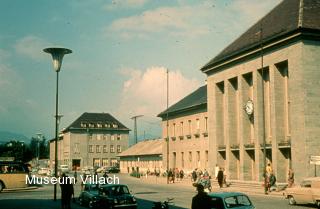 Die Neubauten von Postamt und Banhnof - Villach-Innere Stadt - alte historische Fotos Ansichten Bilder Aufnahmen Ansichtskarten 