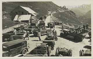 Autoverkehr beim Glocknerhaus - Oesterreich - alte historische Fotos Ansichten Bilder Aufnahmen Ansichtskarten 