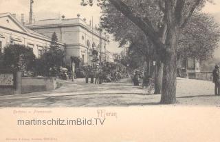 Meran, Kurhaus und Promenade - alte historische Fotos Ansichten Bilder Aufnahmen Ansichtskarten 