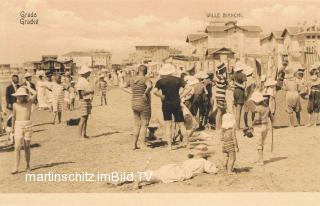 Grado, Strandleben - Italien - alte historische Fotos Ansichten Bilder Aufnahmen Ansichtskarten 