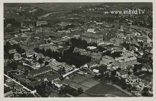 Luftbildaufnahme Villach - Oesterreich - alte historische Fotos Ansichten Bilder Aufnahmen Ansichtskarten 