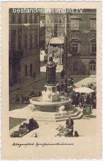 Klagenfurt, Spanheimerbrunnen - Klagenfurt am Wörthersee - alte historische Fotos Ansichten Bilder Aufnahmen Ansichtskarten 