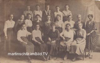 Drobollach, Gruppenfoto vom Kochkurs  - alte historische Fotos Ansichten Bilder Aufnahmen Ansichtskarten 