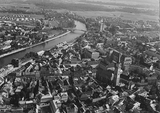 Luftbild Villacher Innenstadt - Oesterreich - alte historische Fotos Ansichten Bilder Aufnahmen Ansichtskarten 
