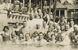 Warmbad Villach,  Badefreuden in der Therme - Villach - alte historische Fotos Ansichten Bilder Aufnahmen Ansichtskarten 